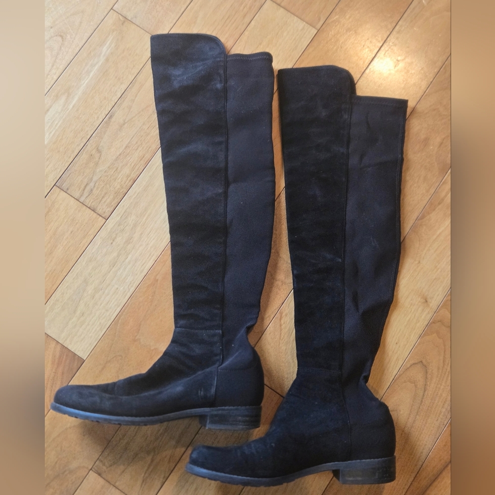 Stuart Weitzman 5050 Black Suede SZ 6